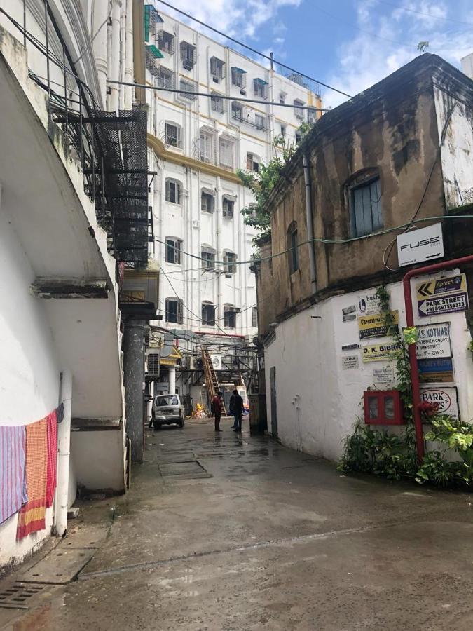 The Aster Heritage Kolkata Exterior photo